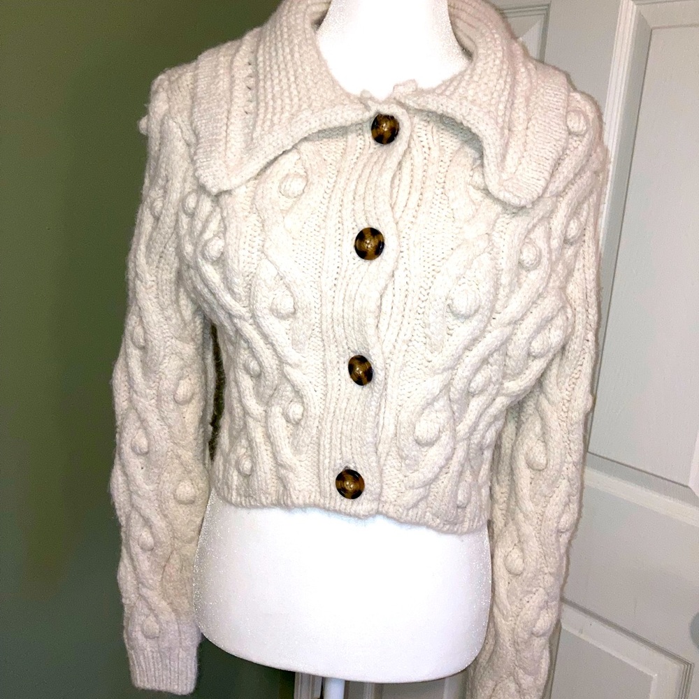 Zara cream sweater cardigan